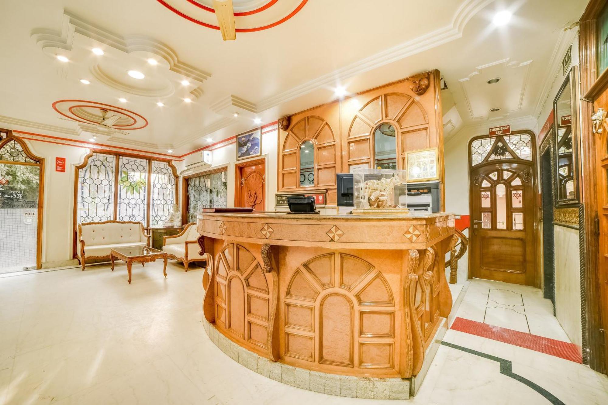 Super Hotel O Blue Sapphire Delhi Ню Делхи Екстериор снимка